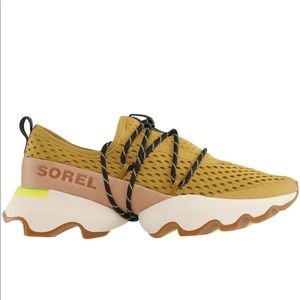 Sorel running shoes women size 7. In a beautiful mustard color.
